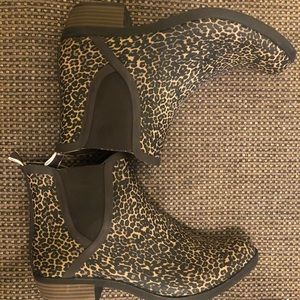 Lucky Brand women rainboots size 10.